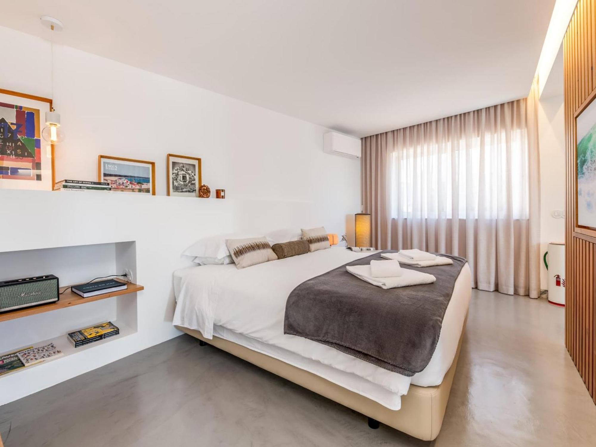 Apt. Rocha N. Lagos